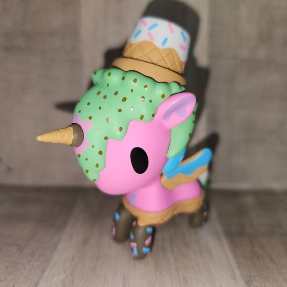 tokidoki Other - Tokidoki Frozen Treats Unicorno Unicorn Vinyl Figure 3"  Choco Minty Ice Cream
